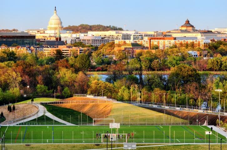 Scenic view of Washington, DC during the fall.