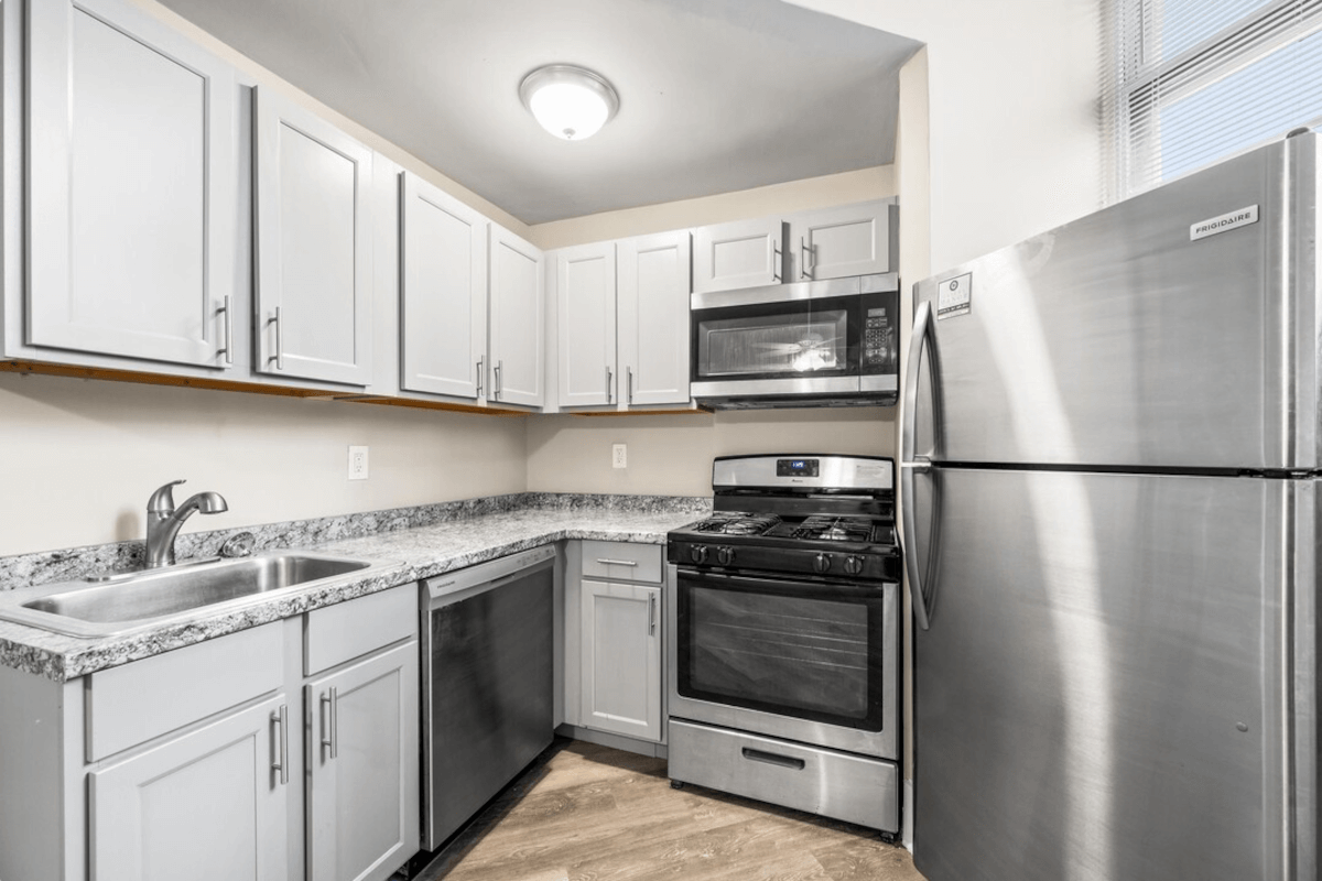 Apartments at Greene Manor have dishwashers, which will make cleaning up after cooking much easier.