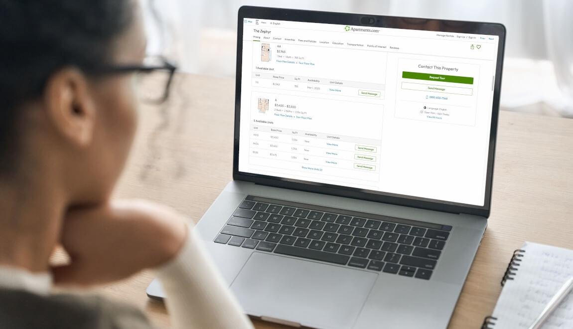 Renter searching for rental listings on Apartments.com.