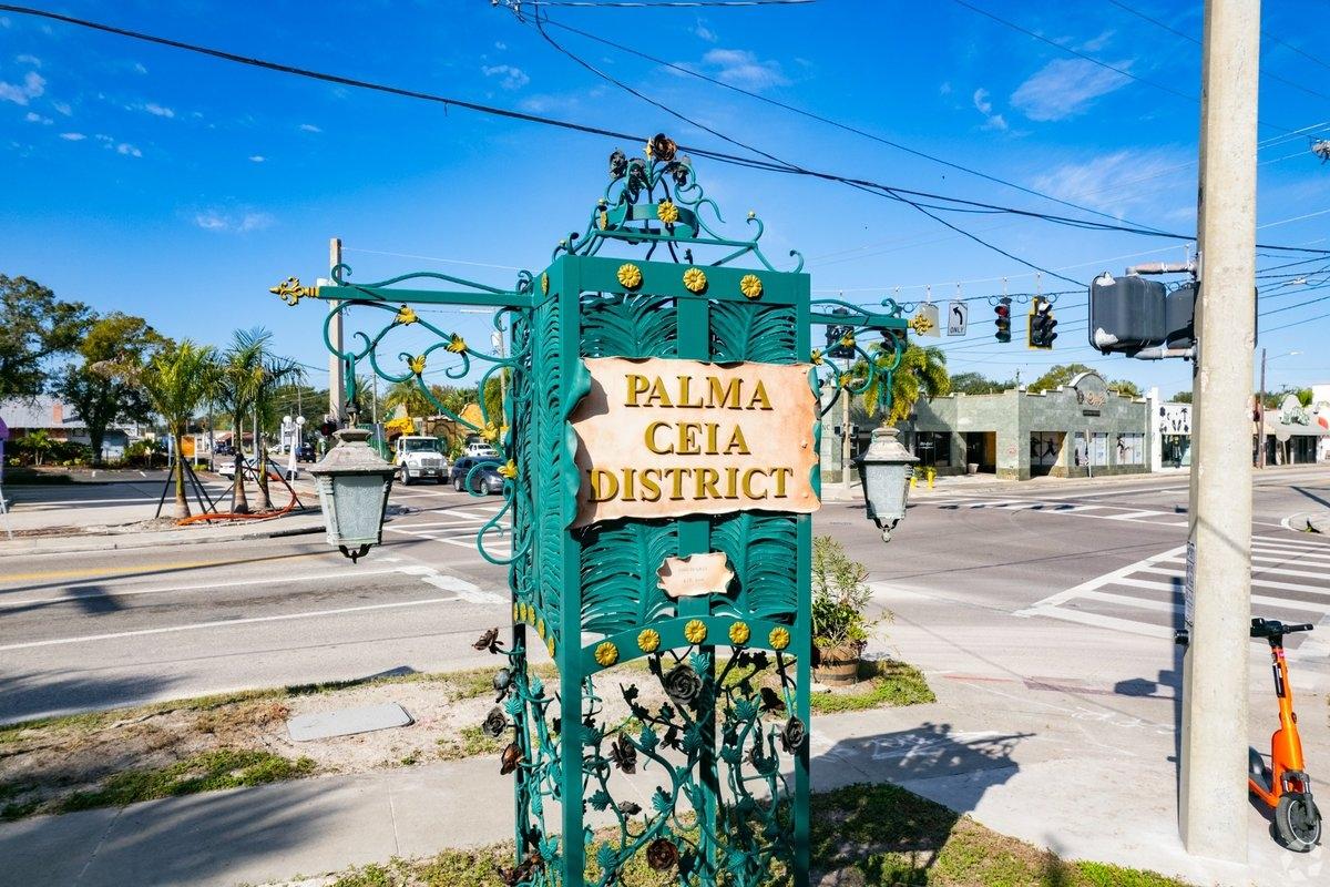 The Palma Ceia city marker