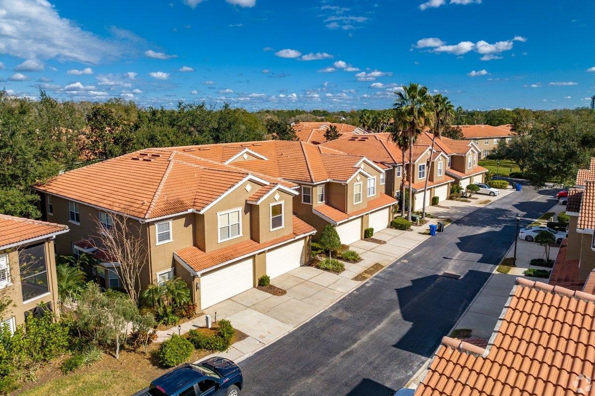 An aerial view of the Tampa Palms neighborhood of houses