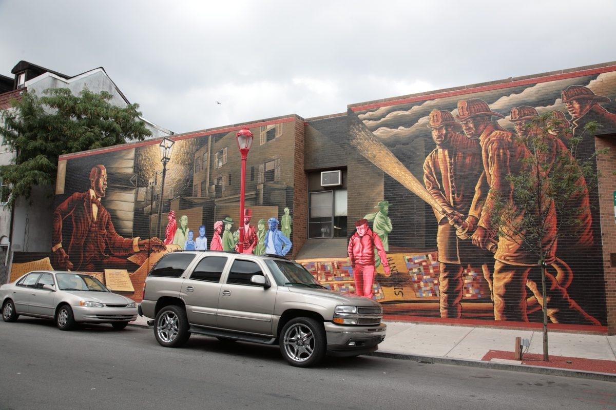 Colorful murals on a building in Philadelphia
