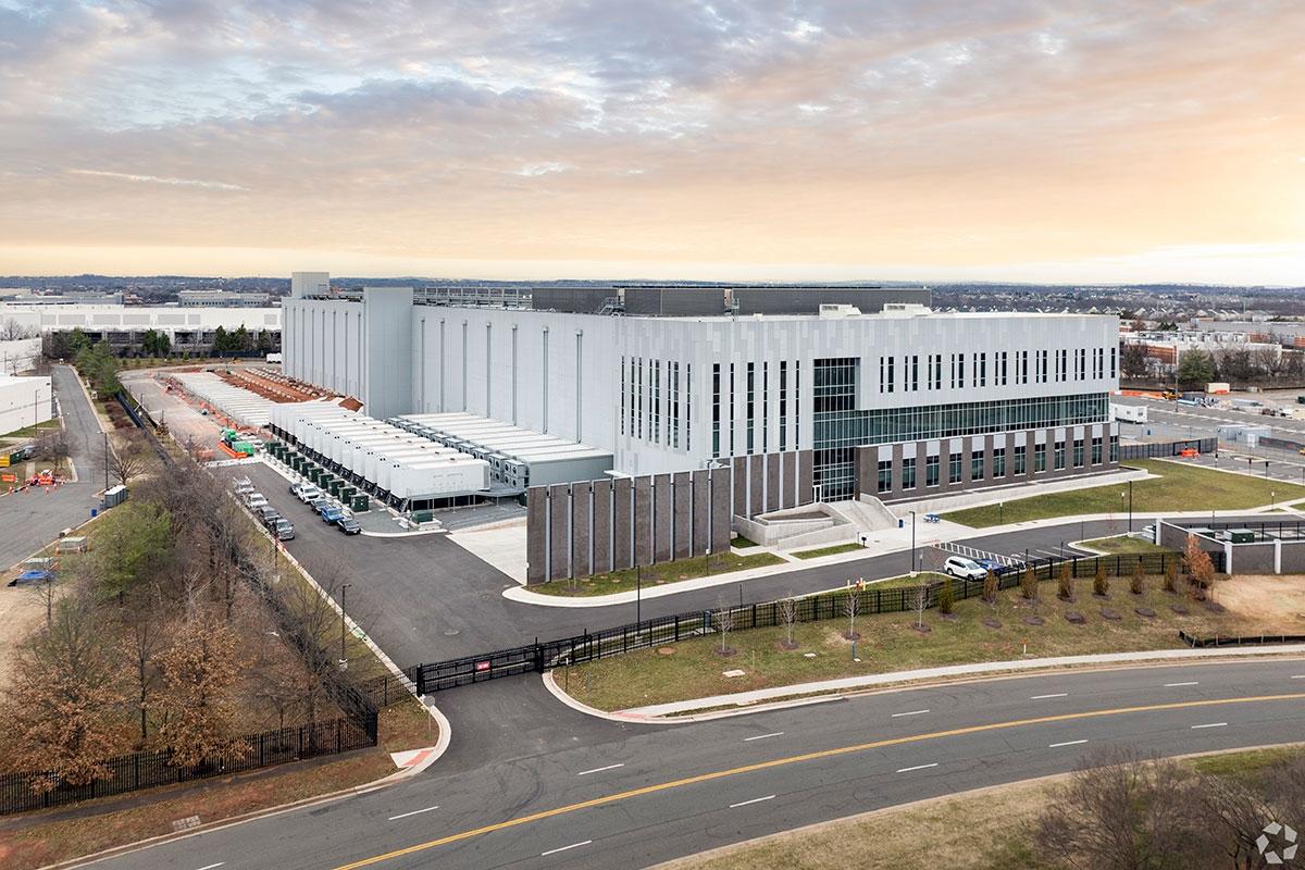 Industrial-looking data center in Ashburn, VA.