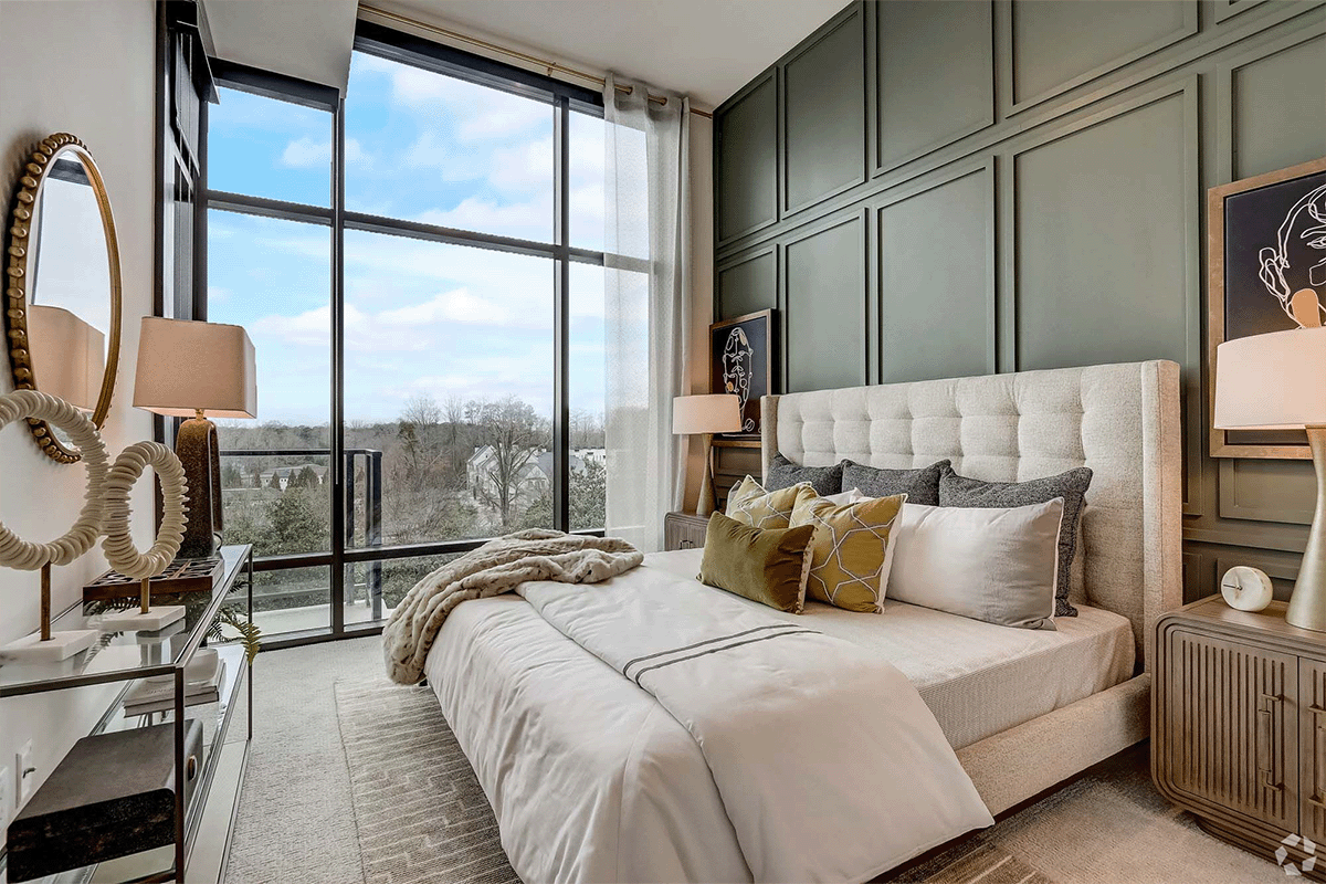 99 West Paces Unit Bedroom Buckhead