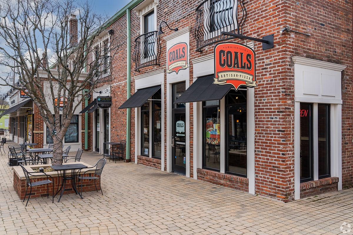 Bashford Manor is an up-and-coming neighborhood with a close community feel.