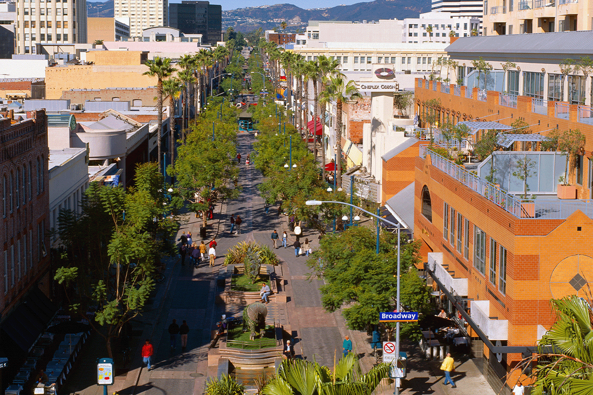 aerial shot of third street promenade in santa monica