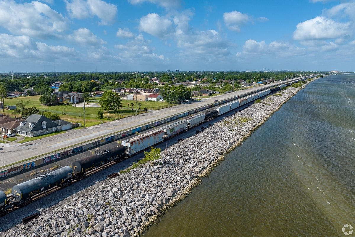 Little Woods sits right on the shoreline of Lake Pontchartrain.
