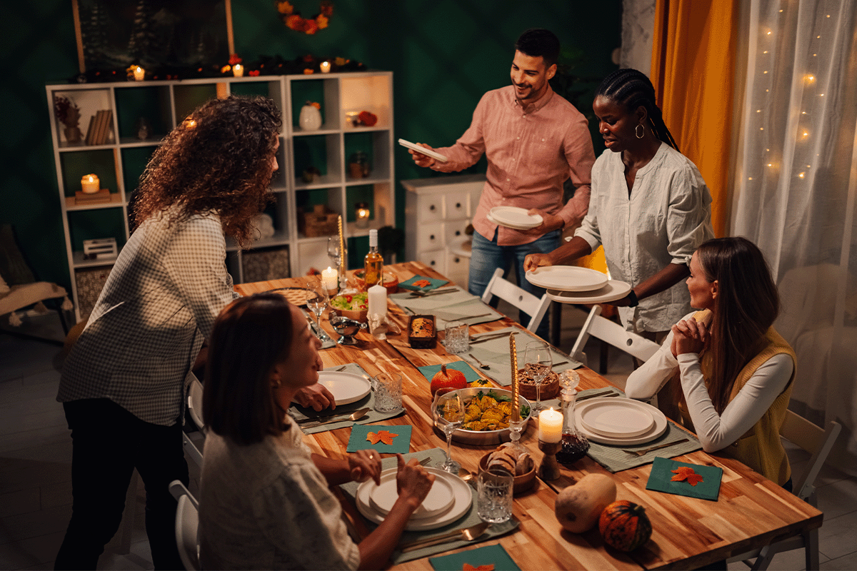 Friendsgiving scene