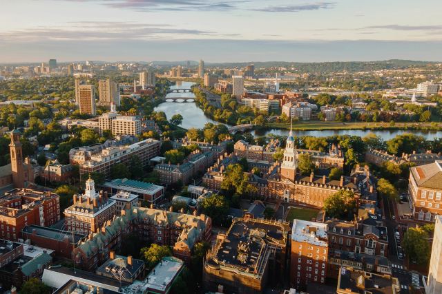 Best Boston Neighborhoods for College Students