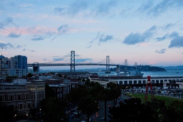 The Golden Gate Bridge at dusk