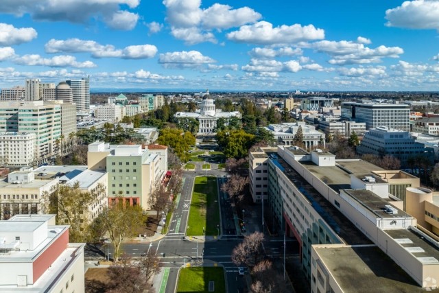 An aerial view of Downtown Sacramento shows Capitol Mall and the California State Capitol Museum.